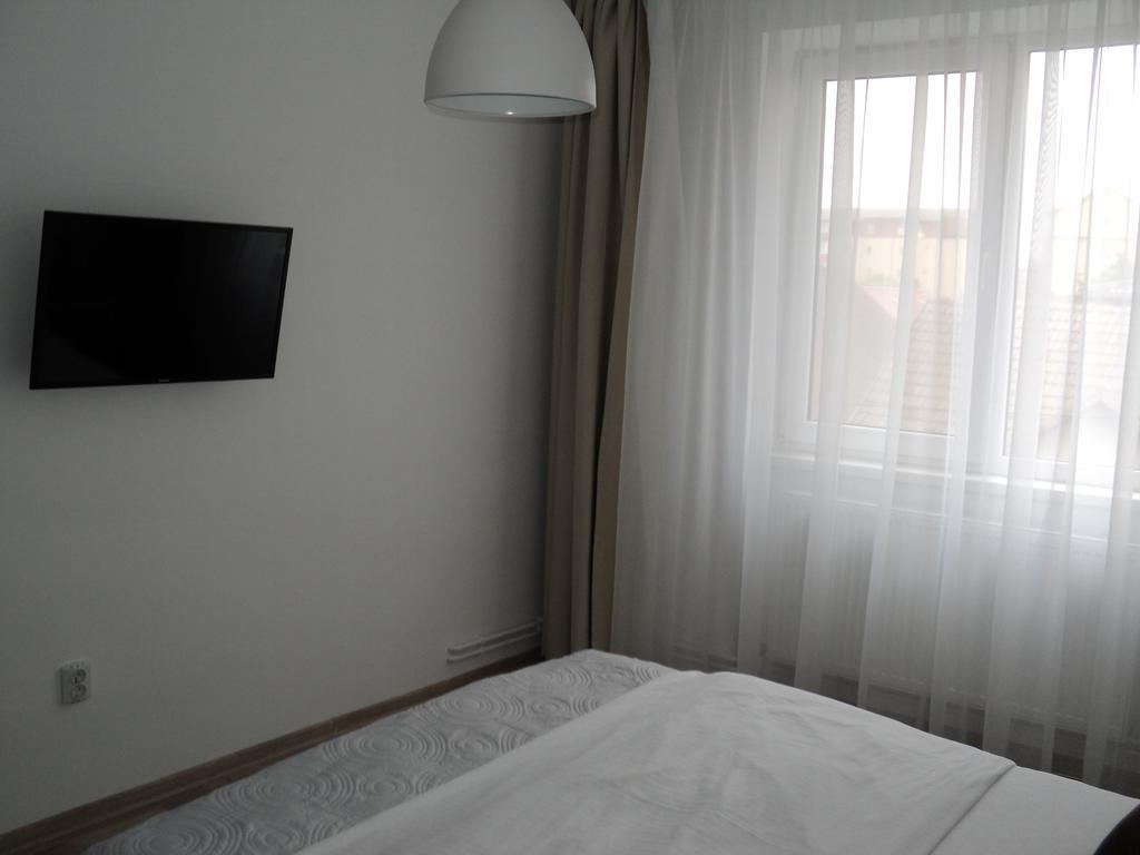 Joy Apartment Τιμισοάρα Εξωτερικό φωτογραφία